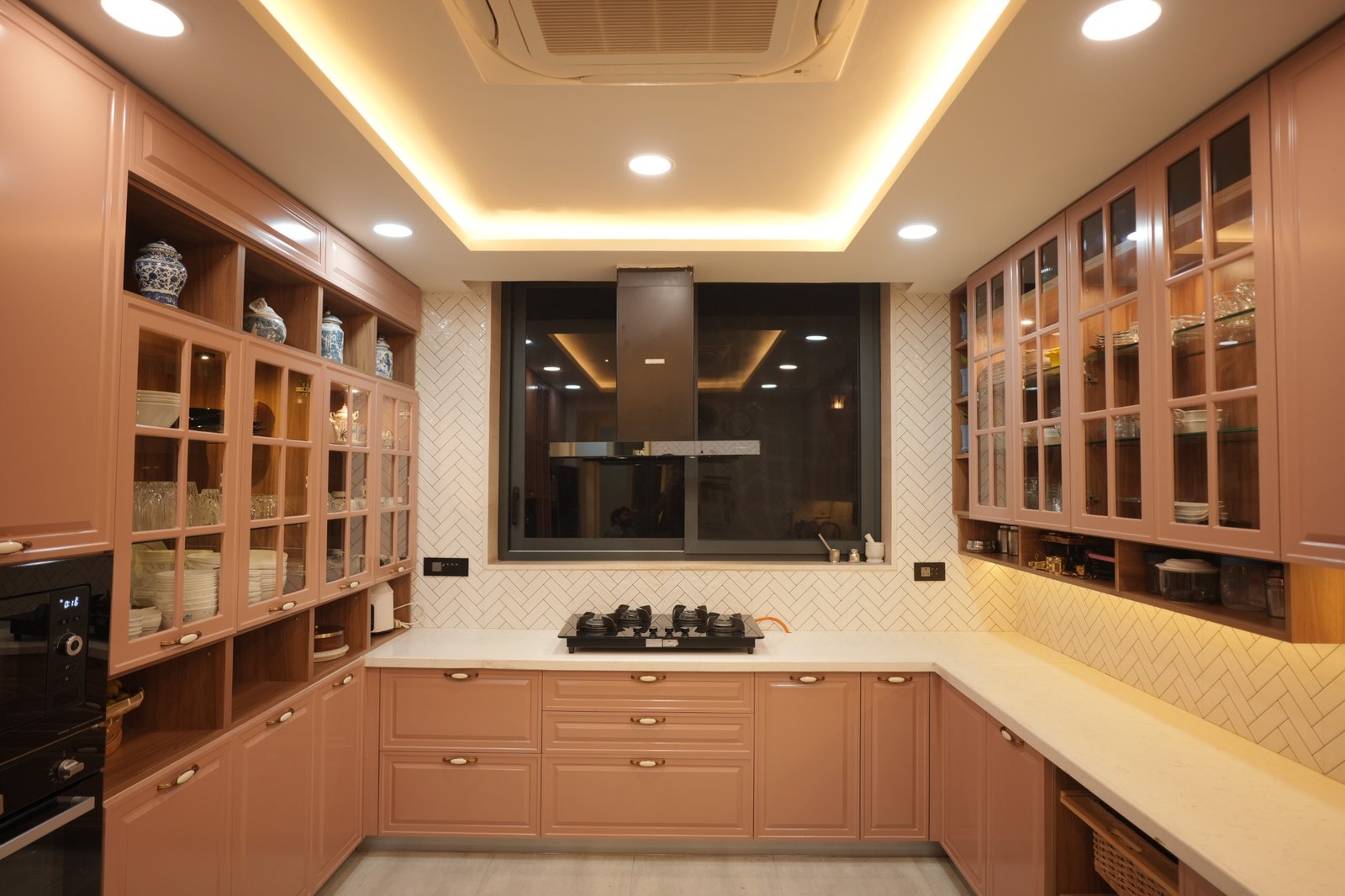 Modern Home Interiors for Practical, Beautiful Everyday Spaces